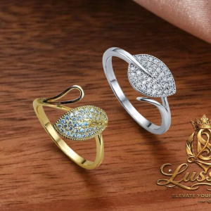 LUXURY LEAF” Diamond-Cut Ring